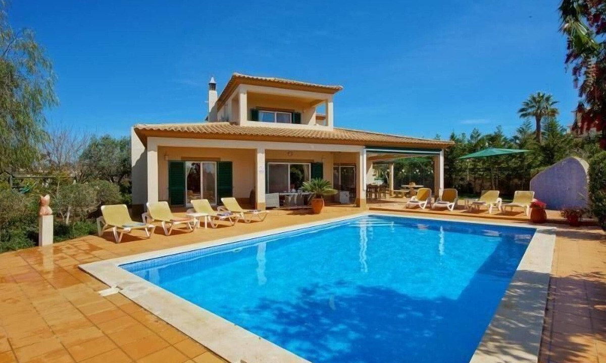 Estombar House | Vacation villa "Casa Alha"
