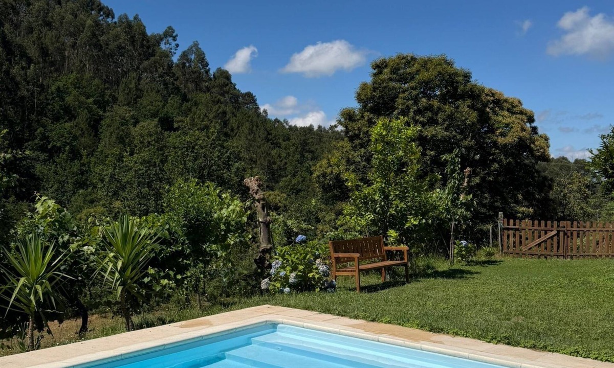 Arnozela Villa | VILA ARNOZELA (complete house)