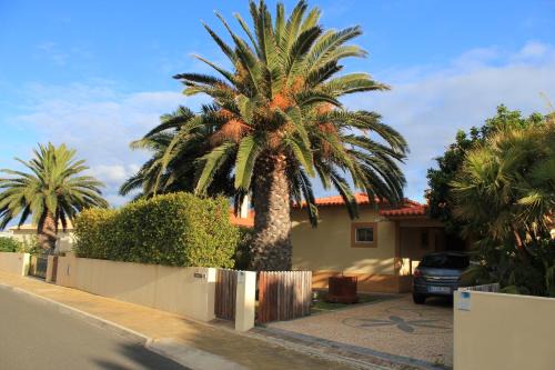 Campo de Baixo House | Vila Da Praia
