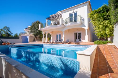 Porto de Mos House | Vila Girassol