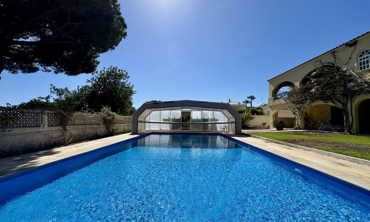 Vilamoura Apartment | VILAMOURA BROWNS 1 WITH POOL by HOMING