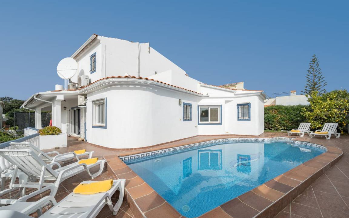 Sesmarias Villa | Villa ∙ 4 bedrooms ∙ 8 guests