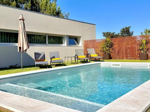 Barcelos Villa | Villa Branco - Private Pool & Garden