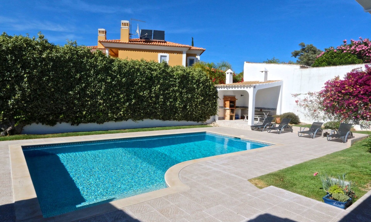 Vilamoura Villa | Villa Caroline, CleverDetails peaceful and relaxing holidays