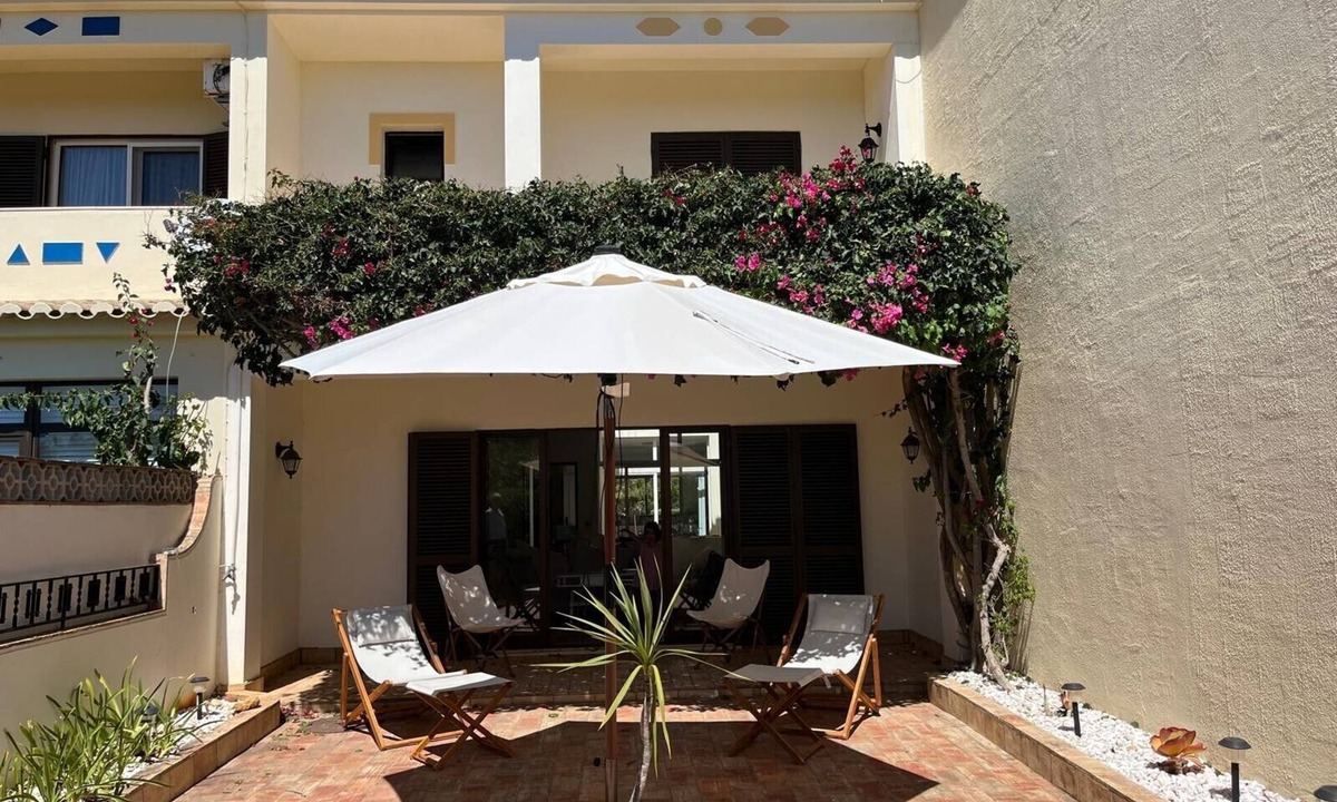 Salema Villa | Villa "Casa Da Ermida" near the beach and golf course, with Wi-Fi, terrace and garden