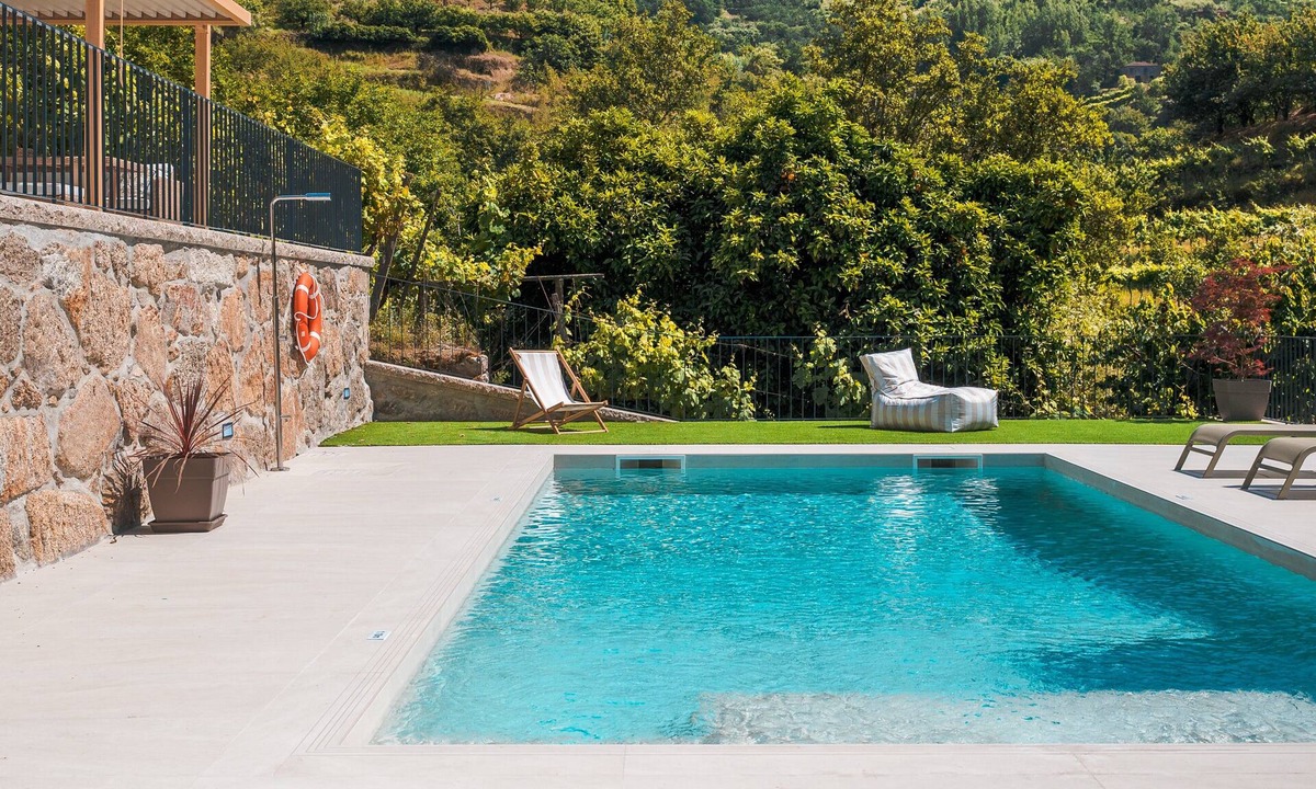 Resende Villa | Villa 'Casa da Alufinha' with Private Pool, Wi-Fi and Air Conditioning