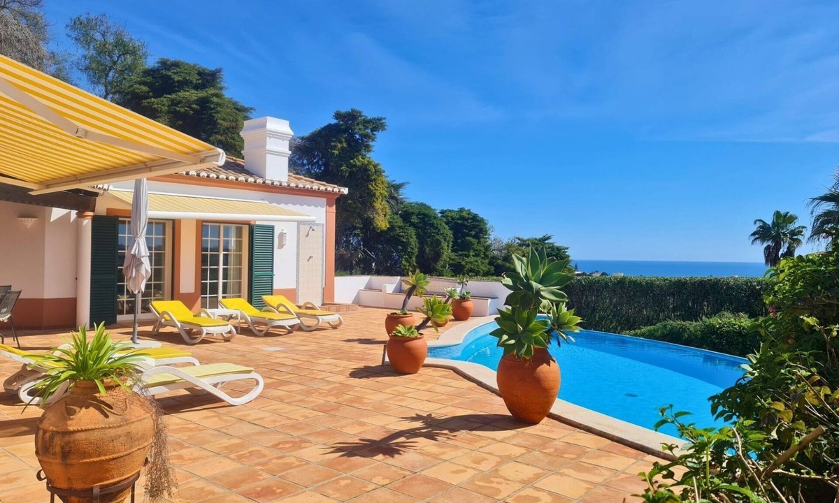 Calicas House | Villa Doce Vida by Interhome