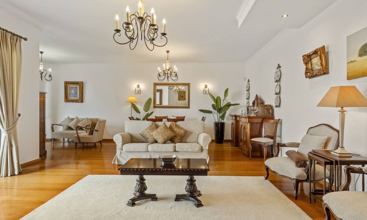 Santa Maria Maior Villa | Villa Lucente by Homie