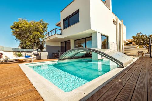 Porto de Mos Villa | Villa Pedra Azul 3BR Pool Villa in Lagos