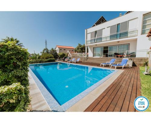 Canhas Villa | Villa Sol by Amazing Madeira