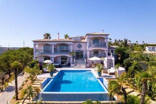 Budens Villa | Villa Surga, a luxurious and exclusive romantic villa in the Algarve