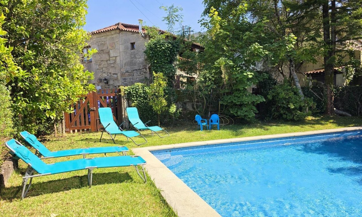 Melgaco Cottage | Villa Vetusta | Rustic | Pool | Northern Portugal