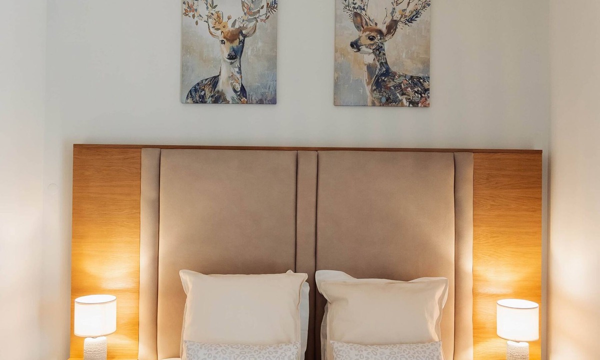 Refojos de Basto House | Villa Views Deluxe Double Room with Extra Bed 15
