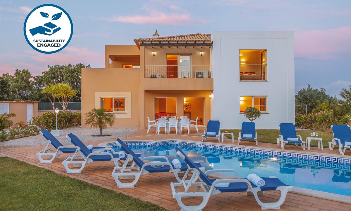 Albufeira Villa | Villa with heatable saltwater pool in Galé
