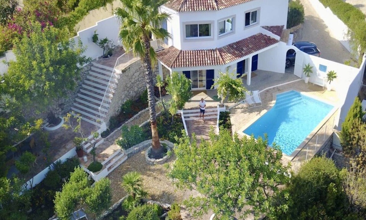 Alfeicao Villa | Villa with pool & panoramic views near Loulé – quiet and central Algarve