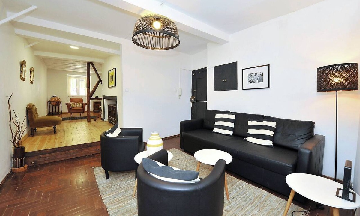 Encarnacao Apartment | Vintage and Central Apartment in Bairro Alto