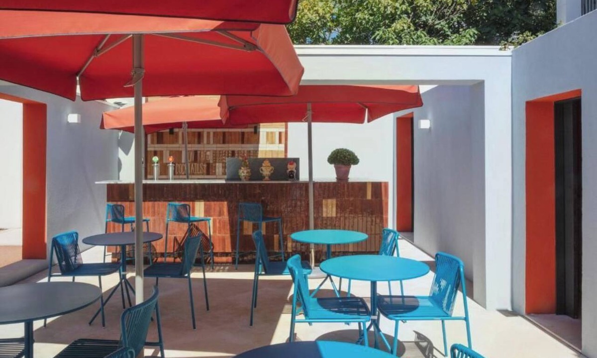 Centro / Baixa Apartment | Vrbo Property