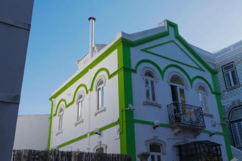 Sao Sebastiao da Pedreira Hostel | White House Lisbon Hostel