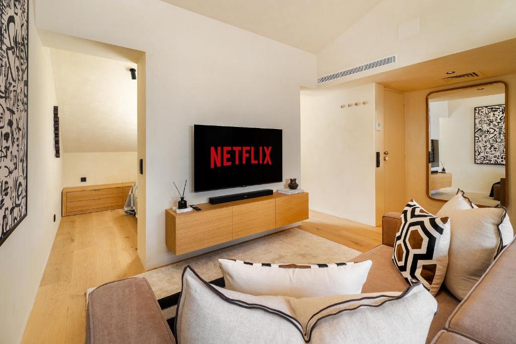 Beato Apartment | WHome Modern Studio for Easy Everyday Living