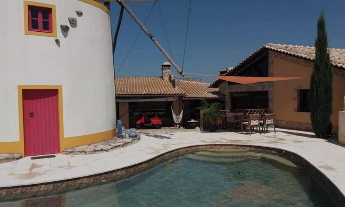 Alcobaca House | Windmill with Private Saltwater Pool