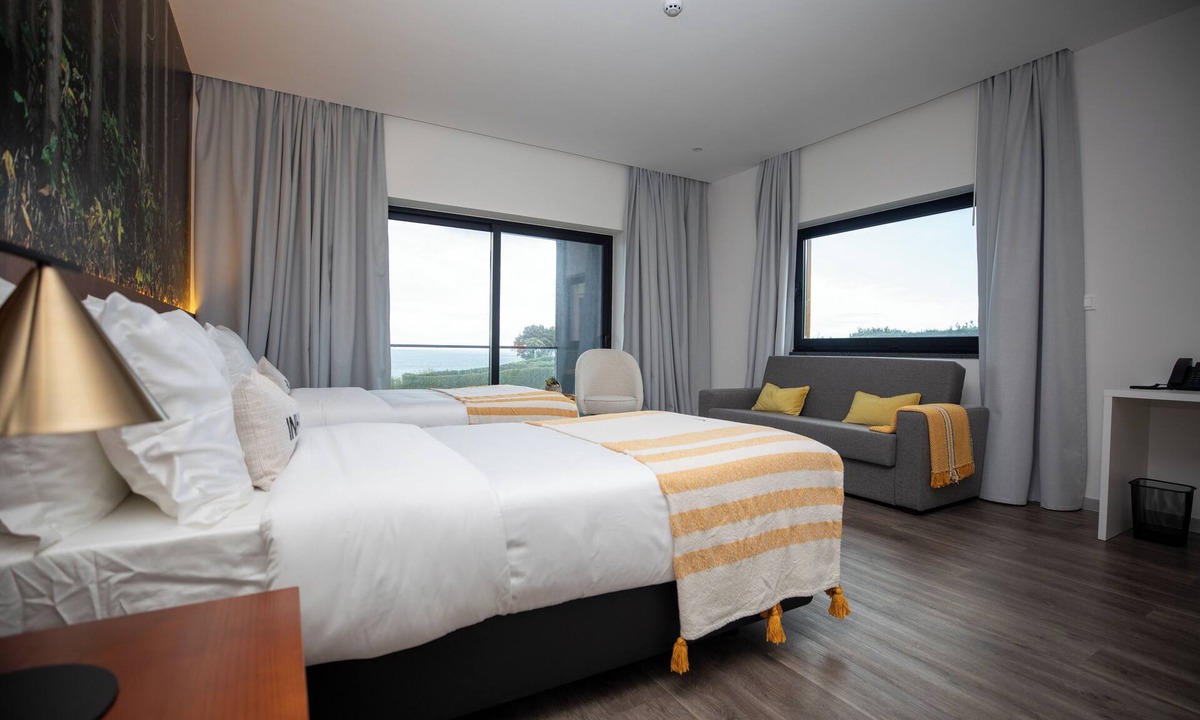 Angra do Heroismo Hotel | Xhale Azores