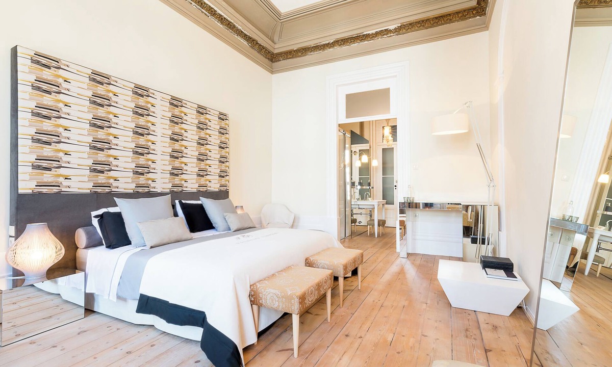 Bonfim Hotel | Yellow Suite - Charm Palace Porto Boutique Guesthouse