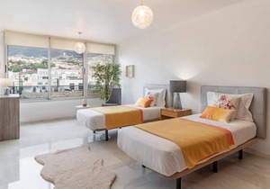 100 m² Apartment ∙ 2 bedrooms ∙ 5 guests
