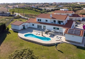 367 m² Villa ∙ 6 bedrooms ∙ 12 guests
