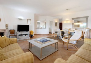 Apartment 'Pestana Golf Resort - T3 63E' with Mountain View, Balcony, Shared Pool & Wi-Fi
