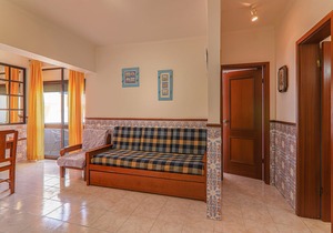 Apt. Torre Sol 4th7 – Beachfront, A/C, Pool
