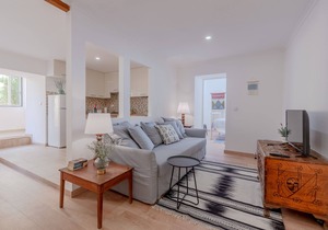 Bright, Spacious w/Orange Tree Patio,by TimeCooler