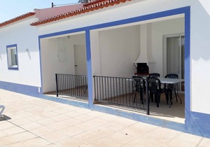 Casa Almeida - Apt. T1 - Family 3
