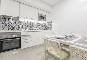 Correeira Luxury Residence T2 E - Albufeira, Pools, Wifi, Bbq, Beach in Albufeira