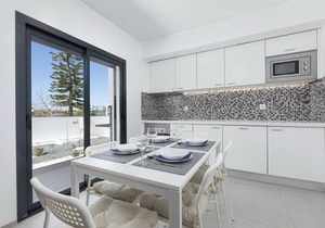 Correeira Luxury Residence T2 J - Albufeira, Pools, Wifi, Bbq, Beach in Albufeira