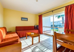 Moana 37 Apartment, Swiming Pool, Parking, Wifi, Ac, Balcony, Garden,!New! in Albufeira
