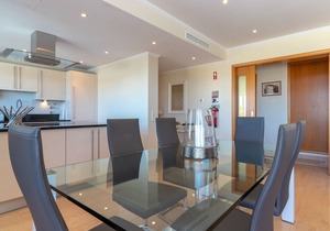 Premier nº 37 - Modern Two Bedroom Apartment with Sea Views in Ferragudo