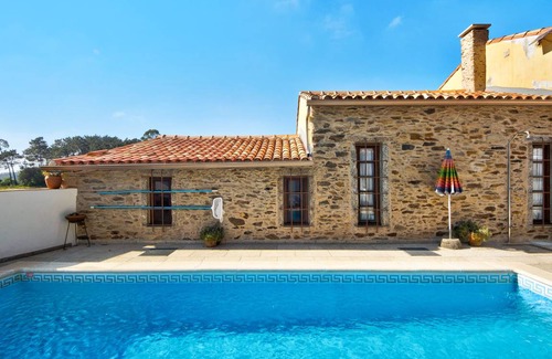 Rates House | 110 m² House ∙ 3 bedrooms ∙ 8 guests