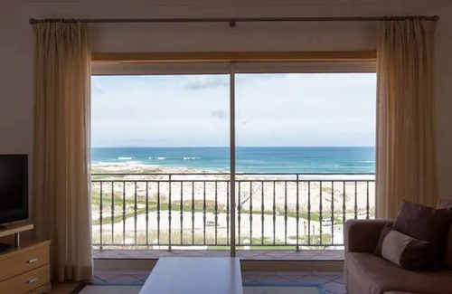 Obidos Apartment | 120 m² Apartment ∙ 2 bedrooms ∙ 4 guests