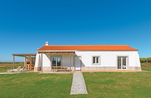 Cavaleiro House | 145 m² House ∙ 2 bedrooms ∙ 6 guests