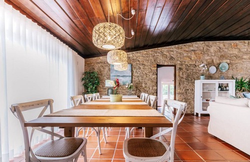 Reguengo Grande House | 150 m² House ∙ 4 bedrooms ∙ 12 guests