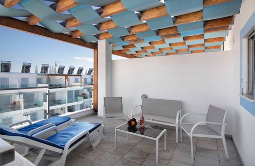 Manta Rota House | 160 m² House ∙ 3 bedrooms ∙ 8 guests