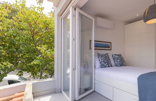Carcavelos House | 180 m² House ∙ 3 bedrooms ∙ 6 guests