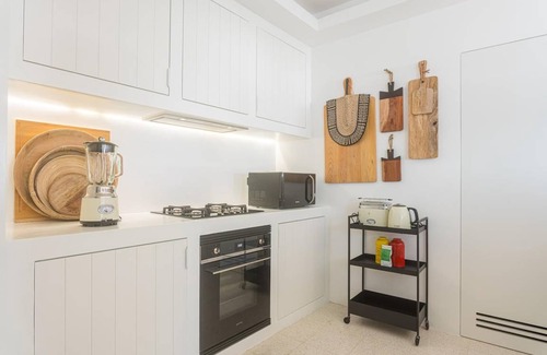 Azenhas do Mar Villa | 200 m² Villa ∙ 4 bedrooms ∙ 9 guests