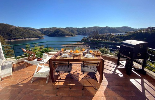 Ferreira do Zezere House | 250 m² House ∙ 3 bedrooms ∙ 8 guests