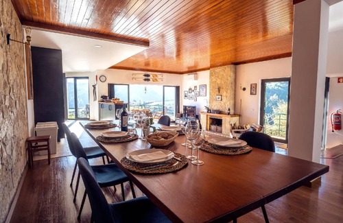 Ferreira do Zezere House | 250 m² House ∙ 3 bedrooms ∙ 8 guests