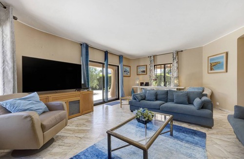 Porto de Mos Villa | 252 m² Villa ∙ 4 bedrooms ∙ 8 guests