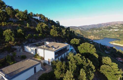 Baiao Bed & Breakfast | 30 m² Bed and breakfast ∙ 4 bedrooms ∙ 8 guests