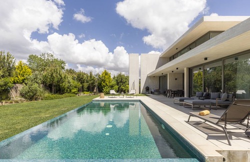Carvalhal Villa | 343 m² Villa ∙ 6 bedrooms ∙ 12 guests