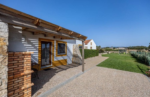 Camarate House | 35 m² House ∙ 1 bedroom ∙ 3 guests