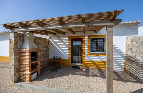 Camarate House | 35 m² House ∙ 1 bedroom ∙ 3 guests